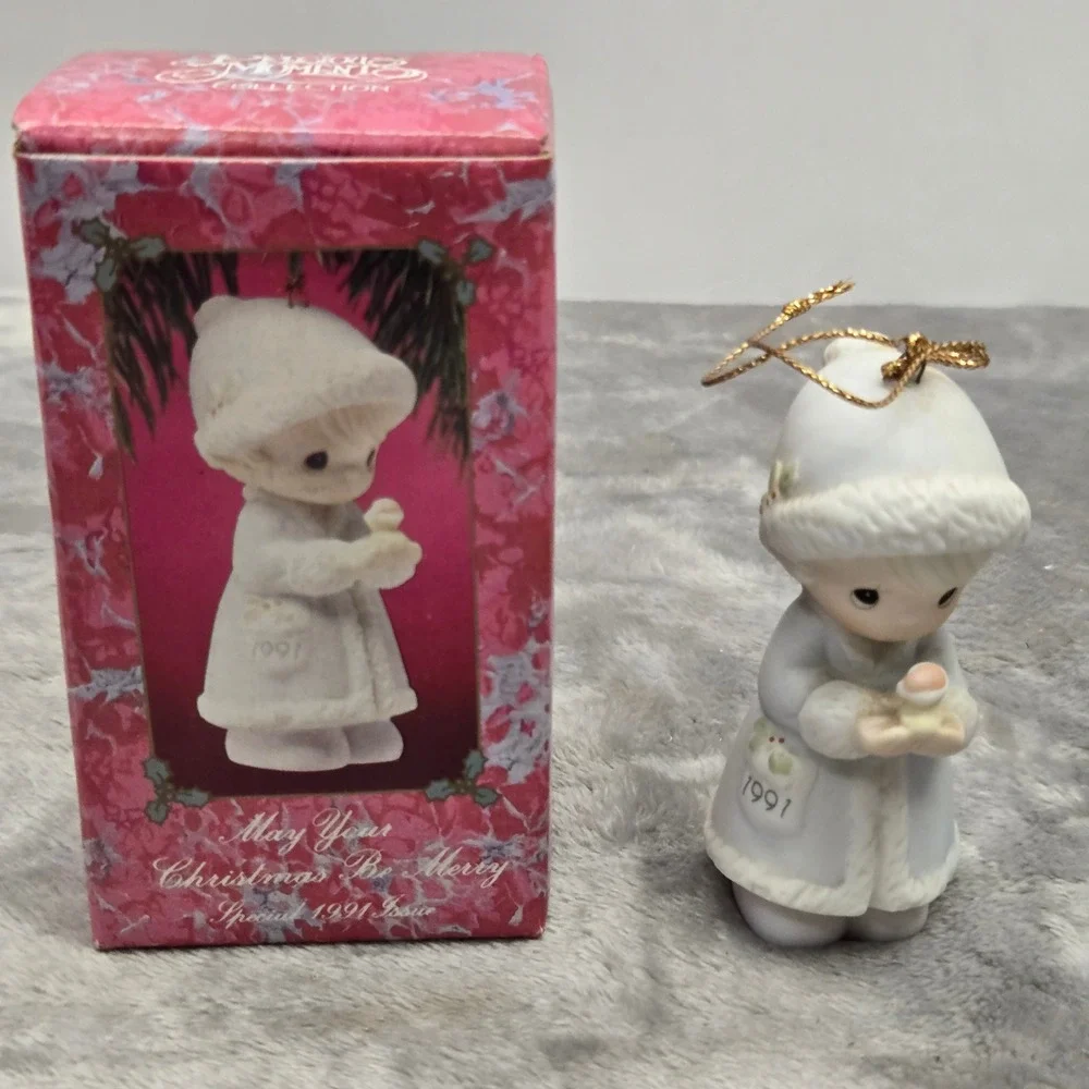 Precious Moments 1991 May Your‎ Christmas Be Merry Miniature Ornament Enesco Box